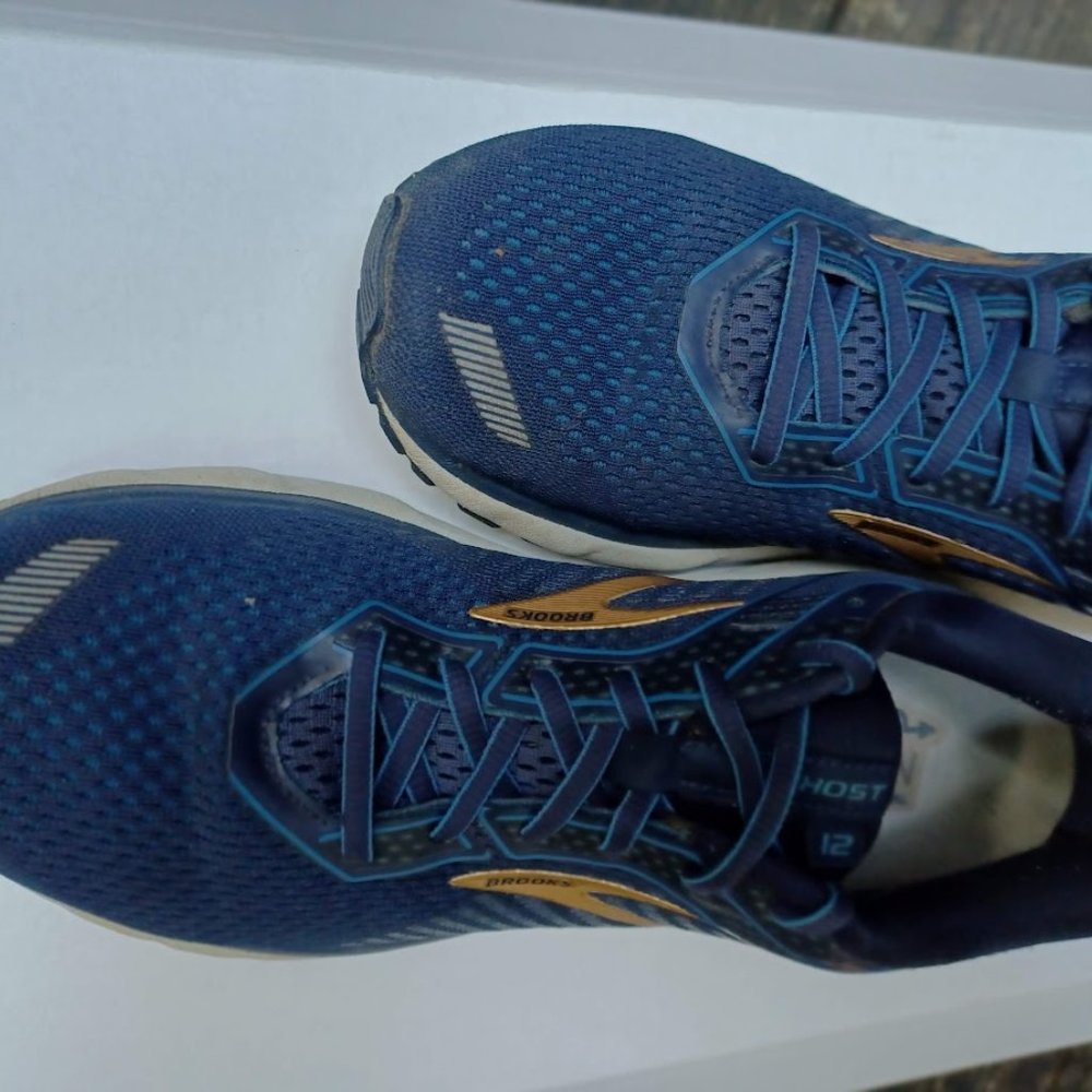 Men's Brooks Ghost 12 size 10D
